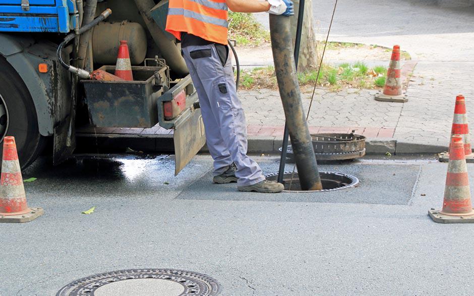 dégorgement canalisation Ris-Orangis